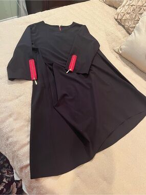 Ic collection by Connie :  Women's Black Mini Dress with red Zip Sleeve Detail